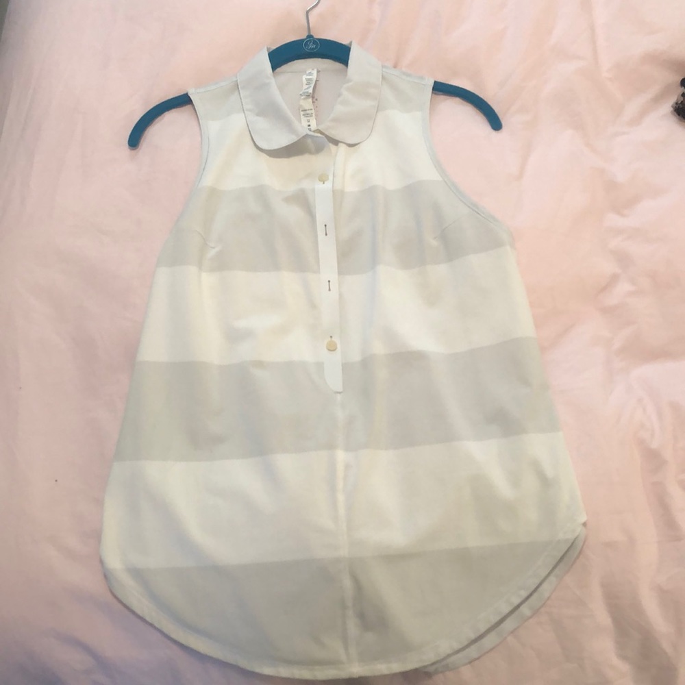 Lululemon Golf TANK shirt size 8